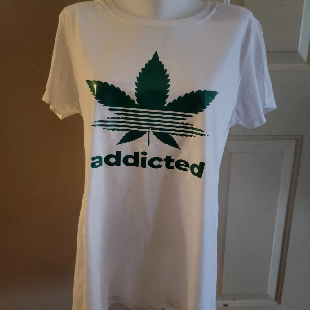 Addicted 420 Tee - Picture 4 of 5